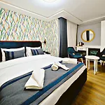 Hotel The Saint