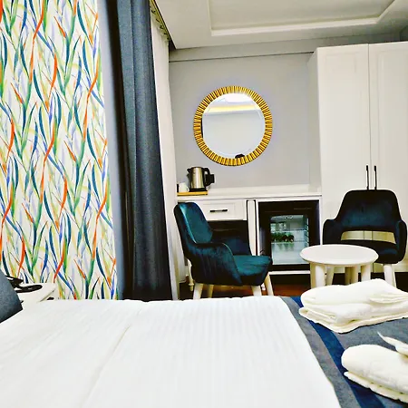 The Saint Hotel *